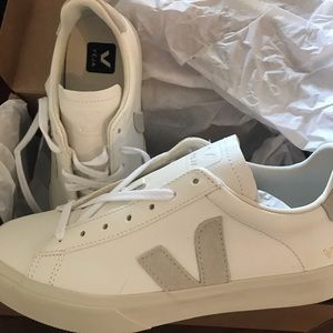 Sweaty Betty Veja - Campo Chromefree extra white / natural suede